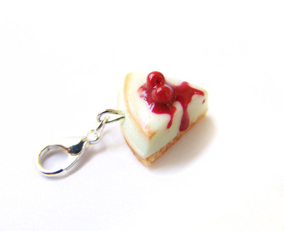 Cherry Cheesecake Charm - Sucre Sucre Miniatures