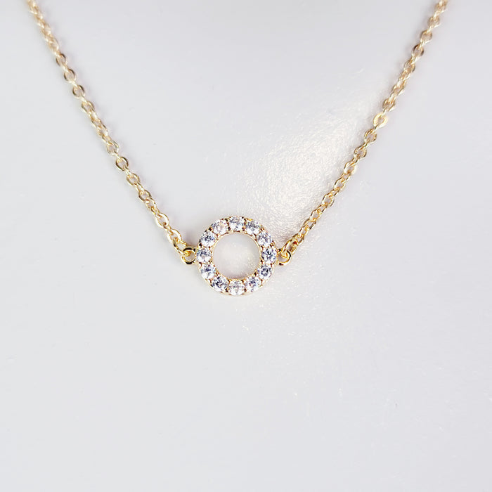 Discreet Day Collar for BDSM Submissive. 18K Gold Sparkling Circle of O.