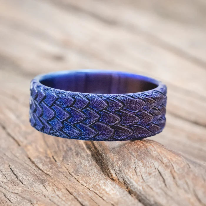 "Echo" - Fire-Treated Titanium Embossed 3D Dragon Scale Wedding Band - Titanium (8mm) - Size 10-Staghead Designs