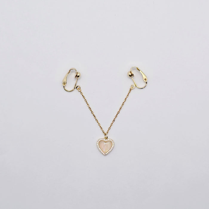 Gold Stainless Steel and Cubic Zirconia Heart Labia Chain Dangle