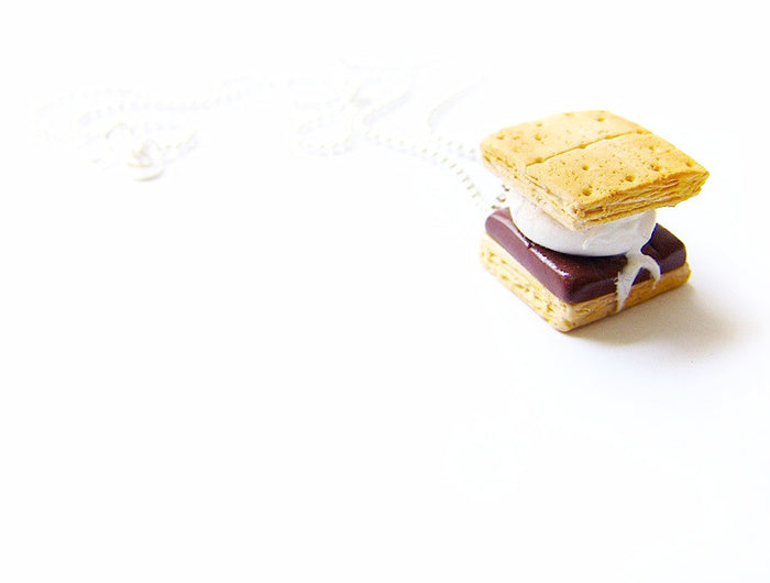 Smore Necklace - Sucre Sucre Miniatures