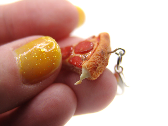 Stuffed Crust Pizza Slice Charm