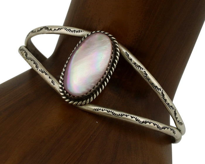 Women's Navajo Bracelet 925 Silver Natural Pink Mussel Native American C.80's